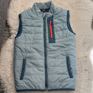 Reebok Size 5/6 Sky Blue Quilted Vest with Red Detail